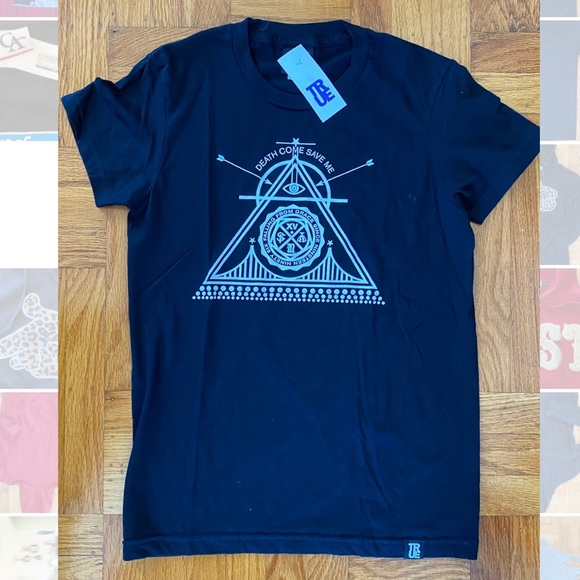 NWT True Black Graphic Tee - Picture 1 of 4